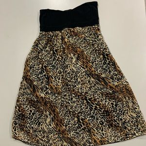 Strapless leopard print dress